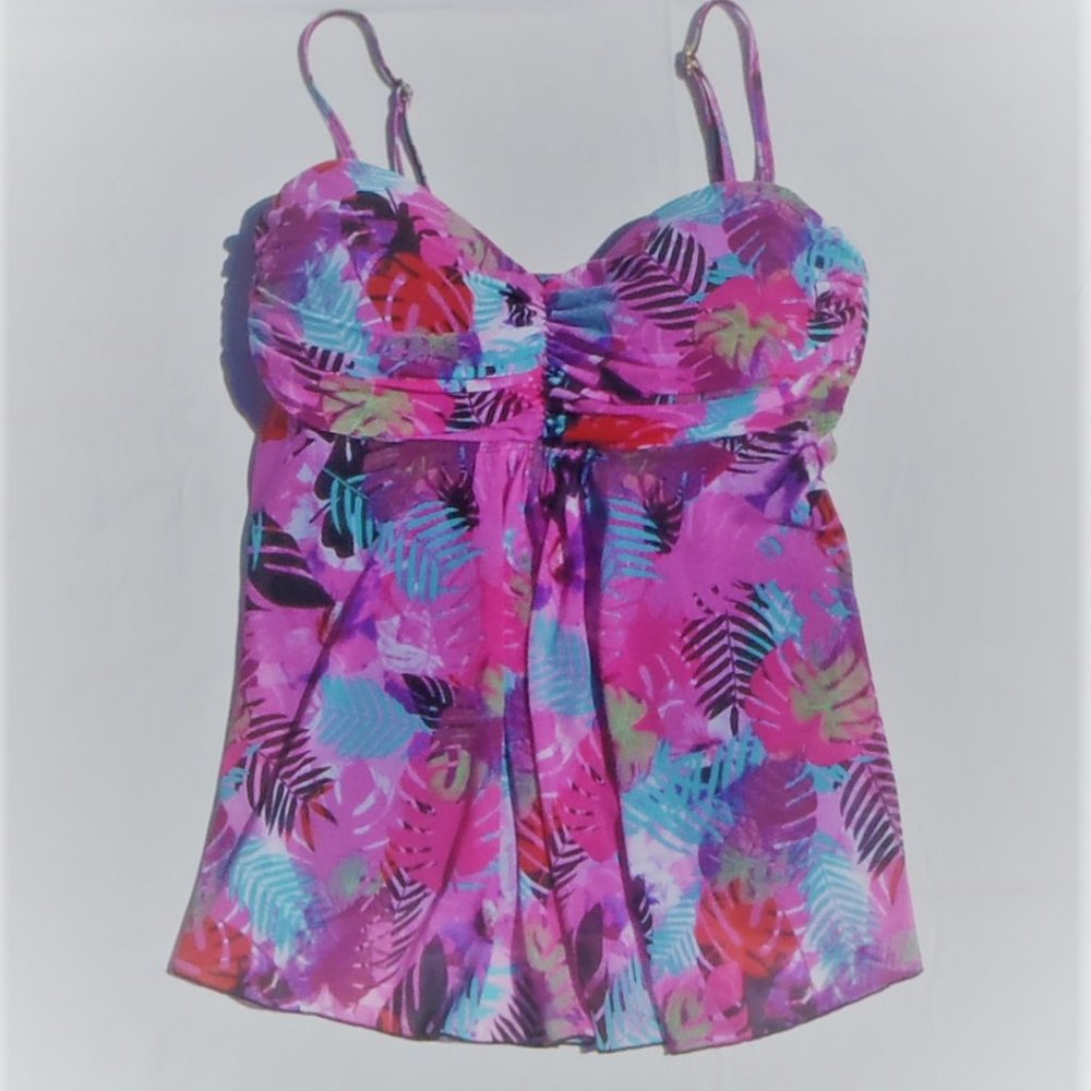 🦋 3/$15 - A Shore Fit! Tankini Top